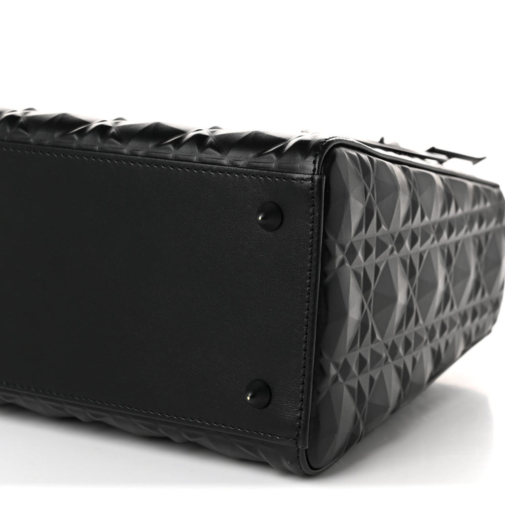 Calfskin Cannage Diamond Cannage Medium Lady Dior Black