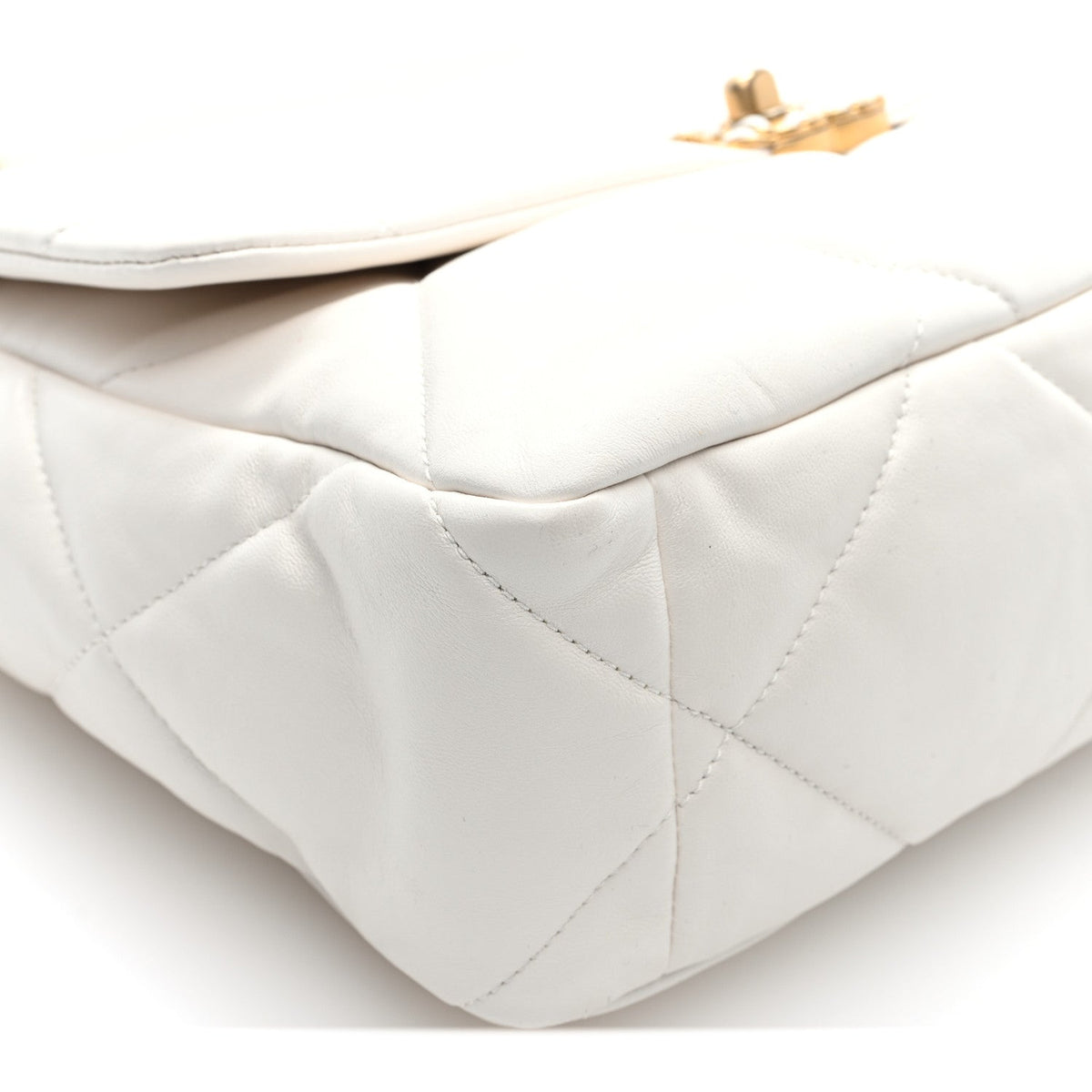 Lambskin Quilted Large Chanel 19 Flap White