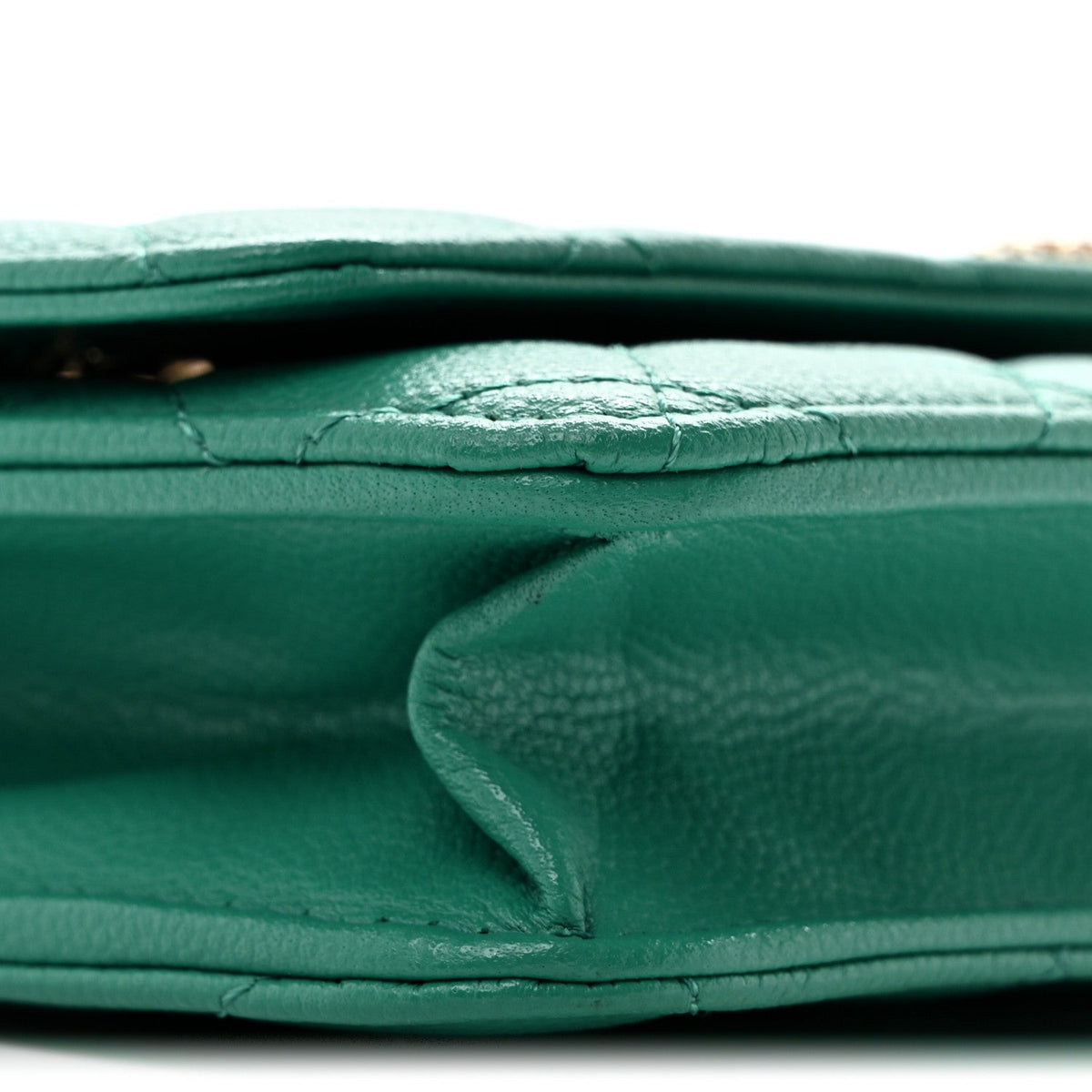 Caviar Quilted Perforated Metal CC Wallet on Chain WOC Green