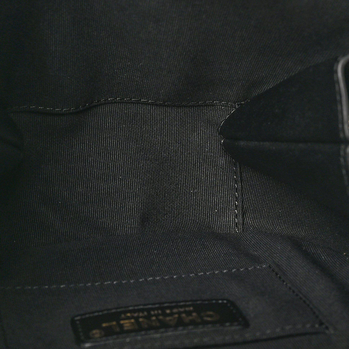 Lambskin Quilted Chain Logo Top Handle Small Round Black