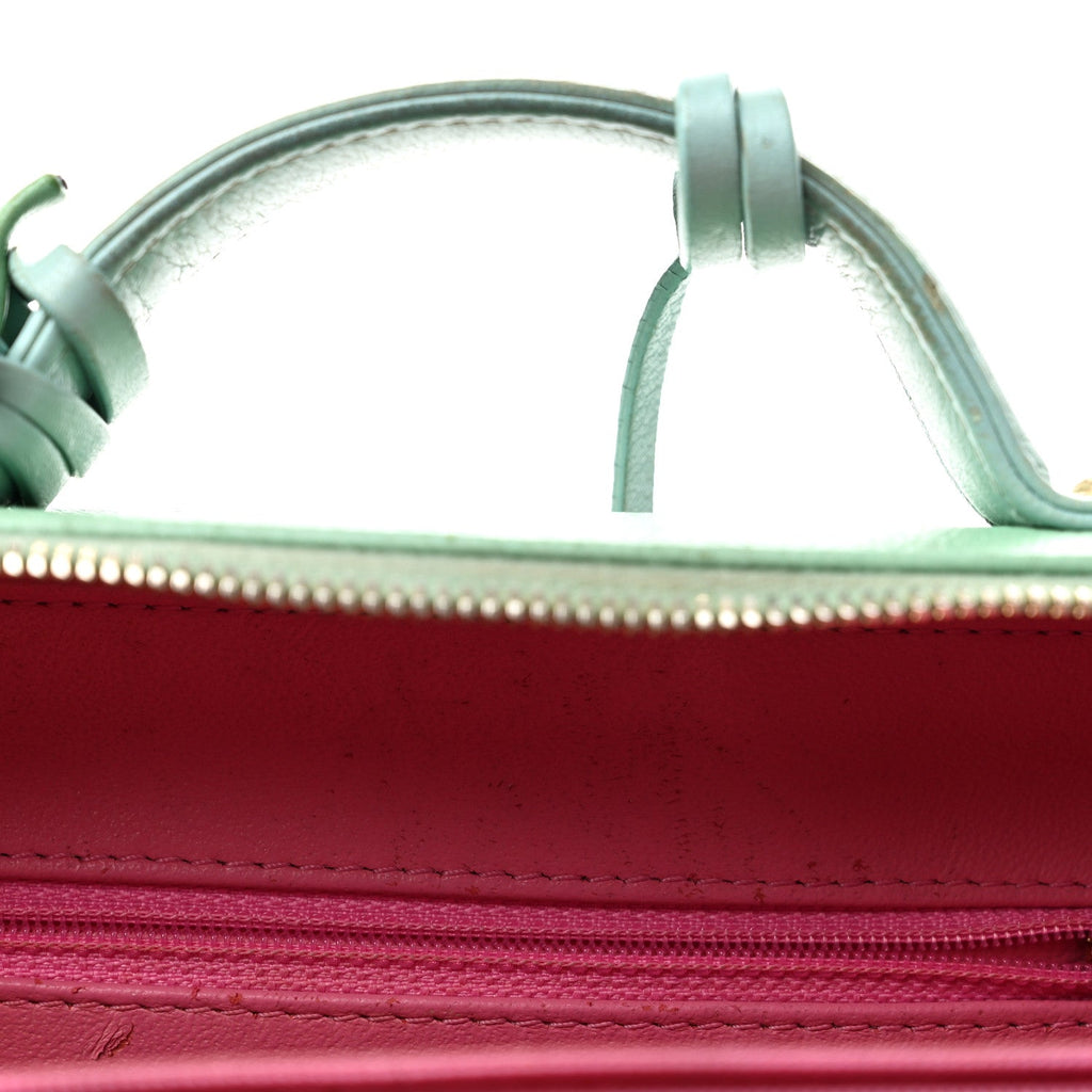 Caviar Quilted Medium CC Filigree Vanity Case Pink Green Blue