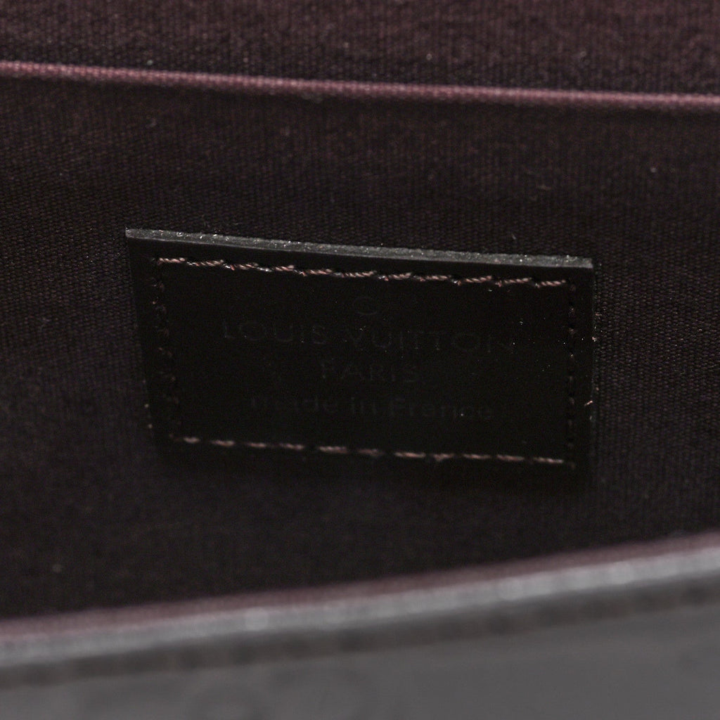 Vernis Pochette Felicie Chain Wallet Amarante