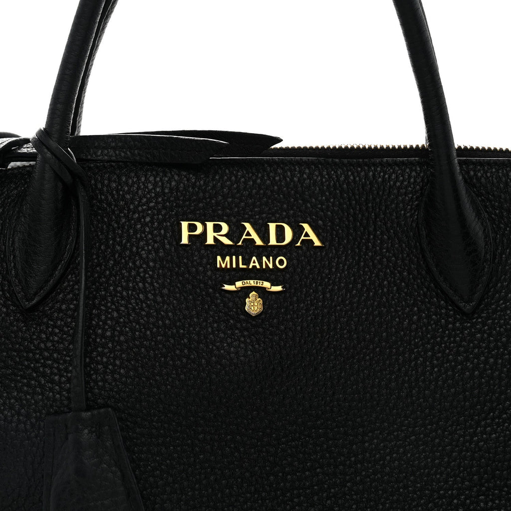 Vitello Daino Small Tote Black