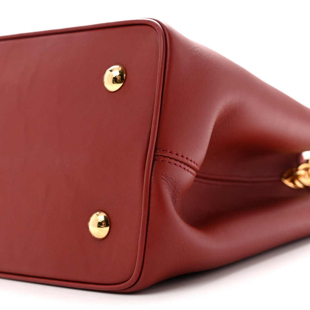 Smooth Calfskin Capucines GM Rust