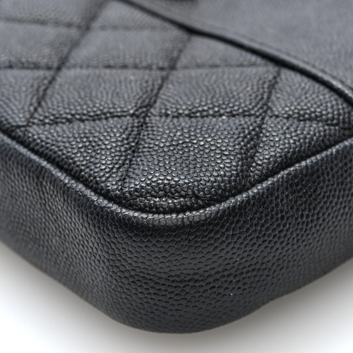 Caviar Quilted Zipped Phone Holder With Chain Black