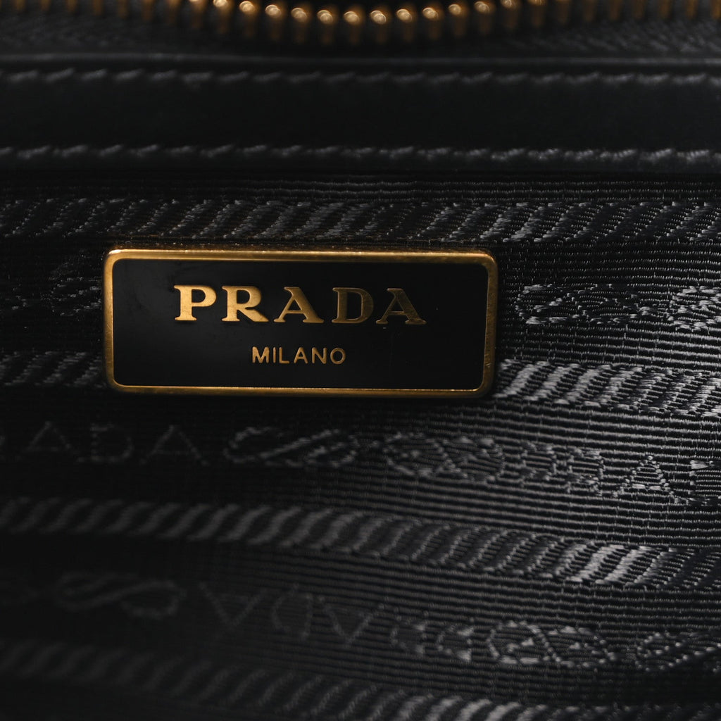 Saffiano Soft Calfskin Small Zippered Tote Black