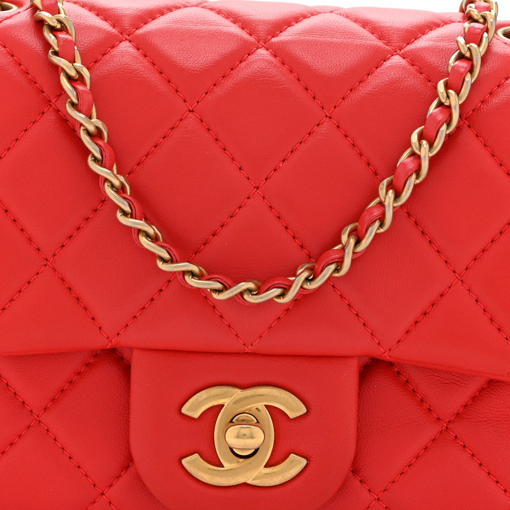 Lambskin Quilted Mini Pearl Crush Flap Red
