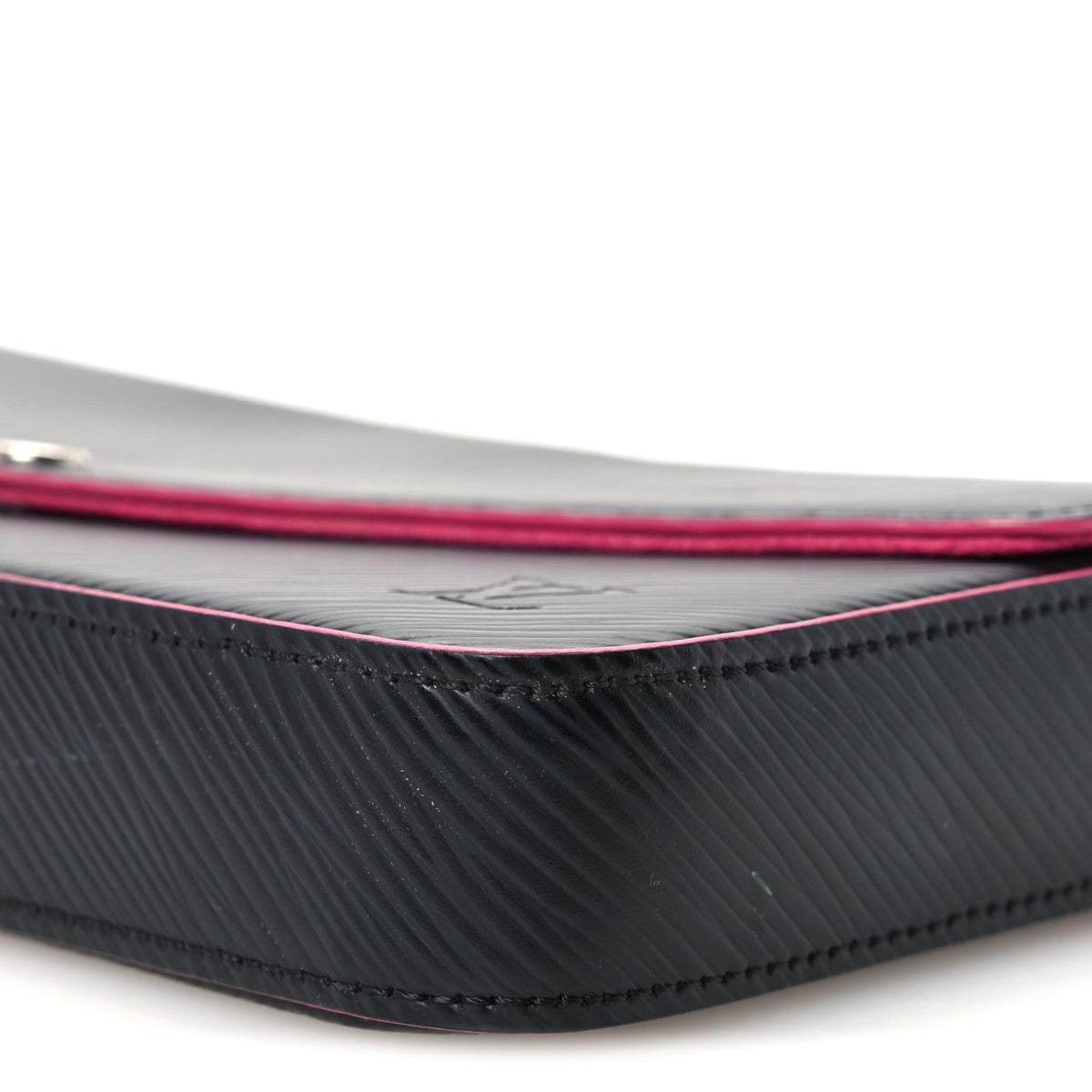 Epi Pochette Felicie Black Hot Pink