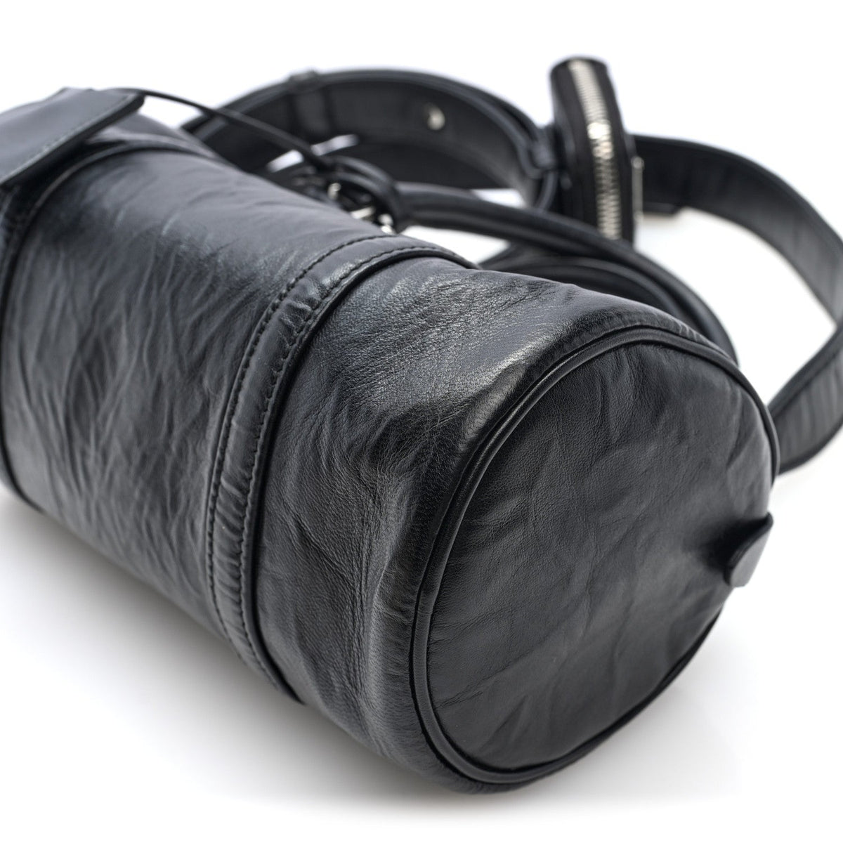 Nappa Antique Re-Edition 2002 Barrel Shoulder Bag Black