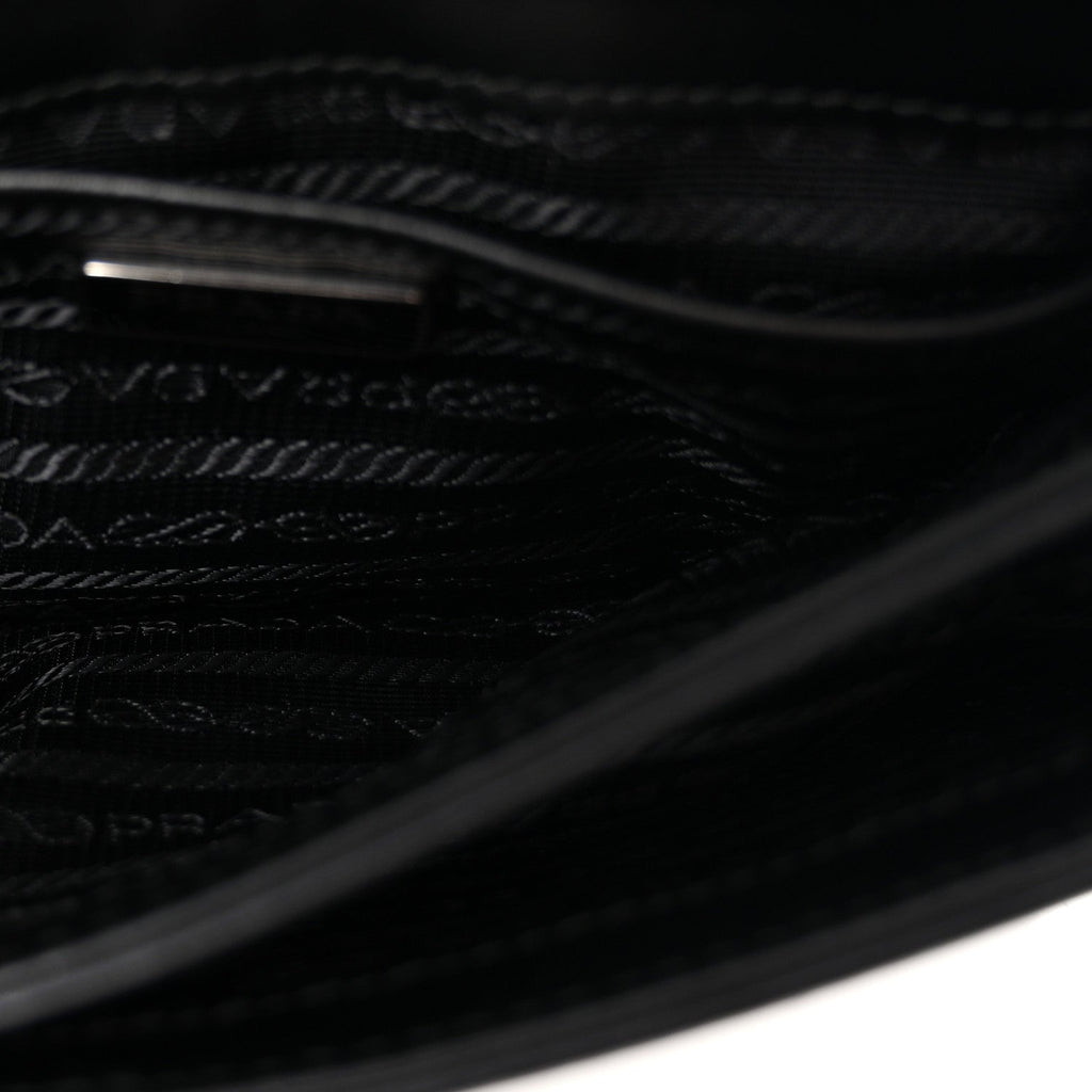 Saffiano Soft Calf Chain Crossbody Bag Black