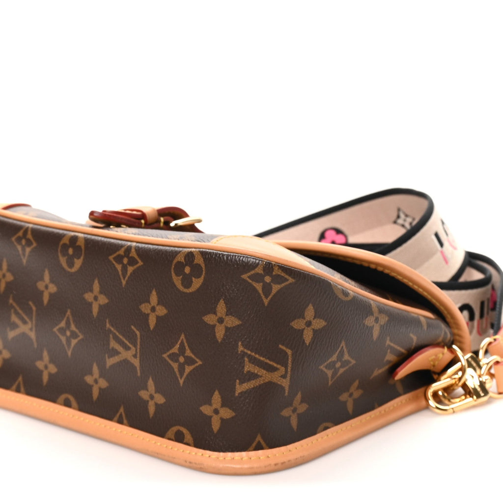 Monogram Diane Black