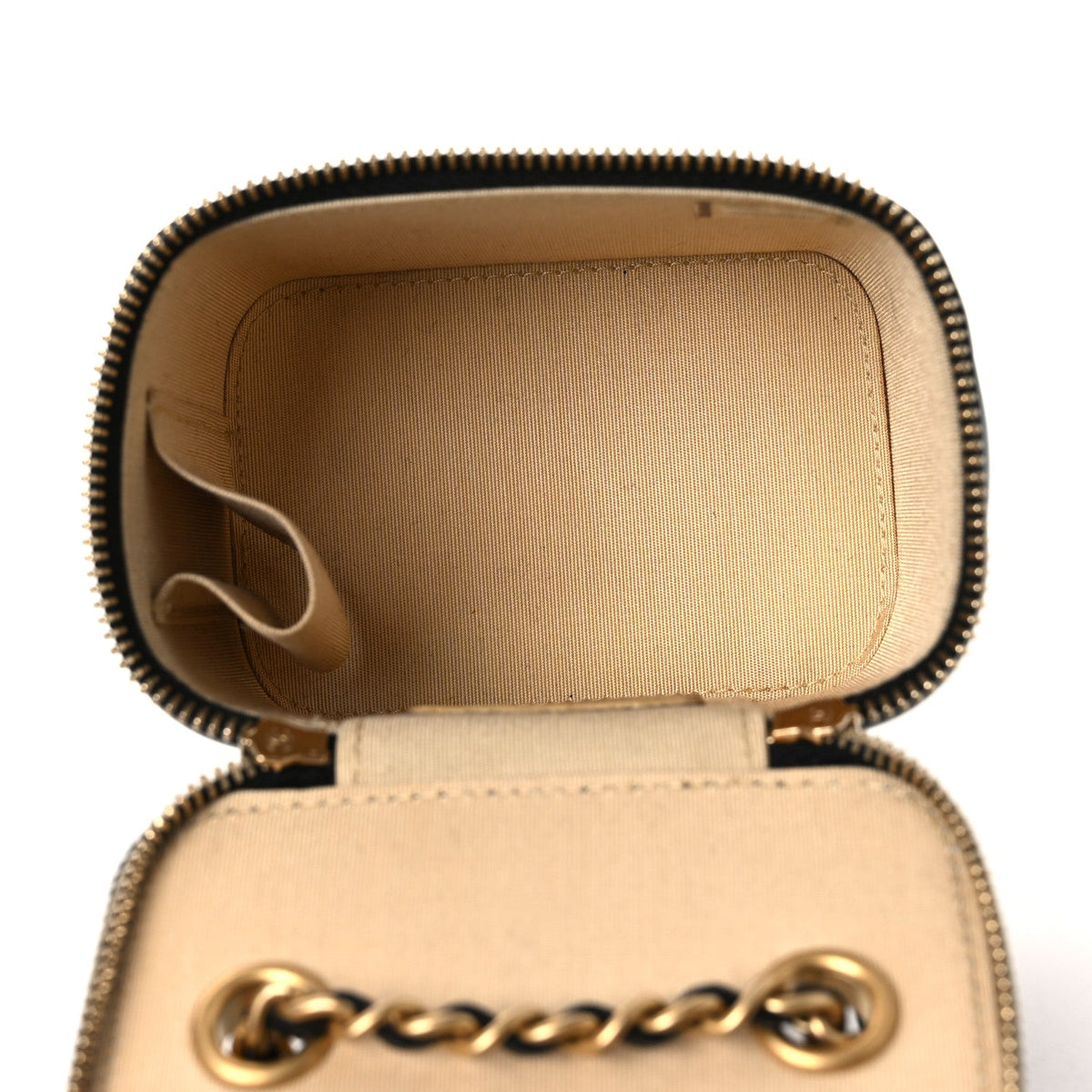 Lambskin Quilted Mini Pearl Crush Vanity Case With Chain Black