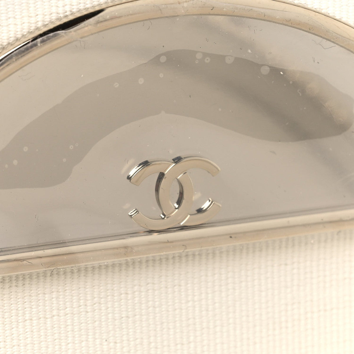Caviar Quilted Round Handle With Care Vanity With Chain White