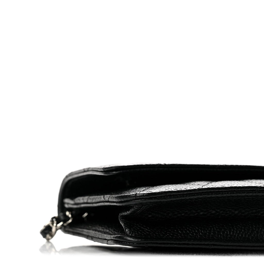 Caviar Quilted Wallet on Chain WOC Black