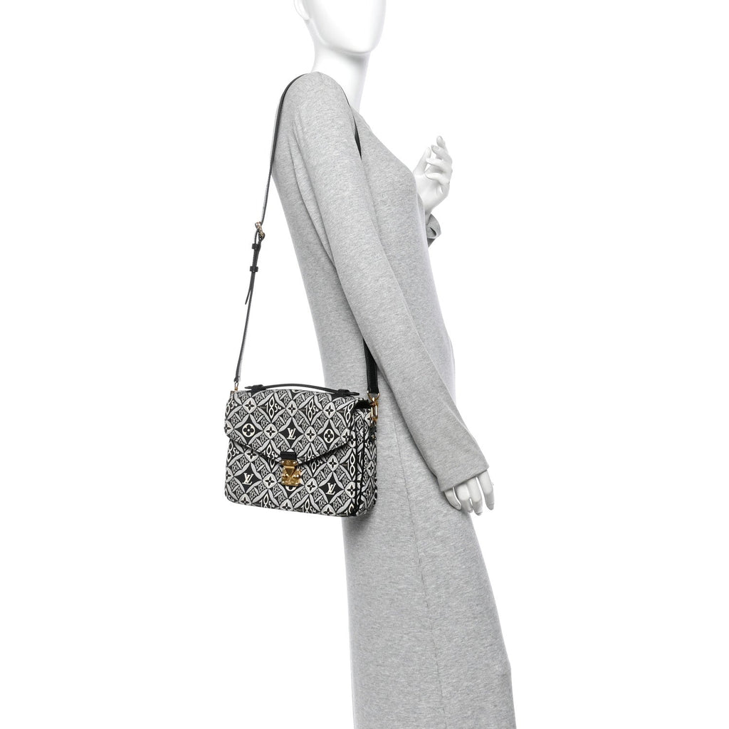 Jacquard Since 1854 Pochette Metis Grey