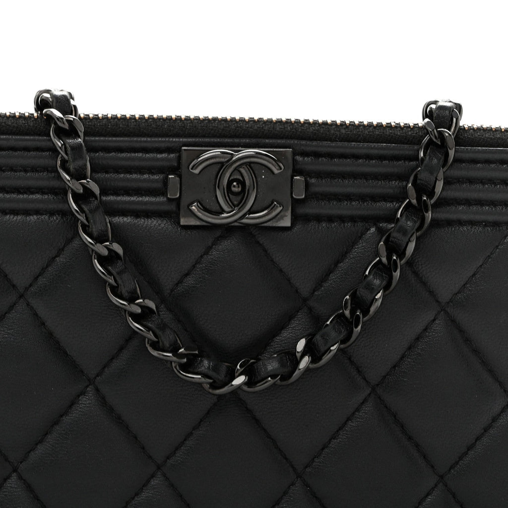 Lambskin Quilted Small Boy Clutch With Chain So Black