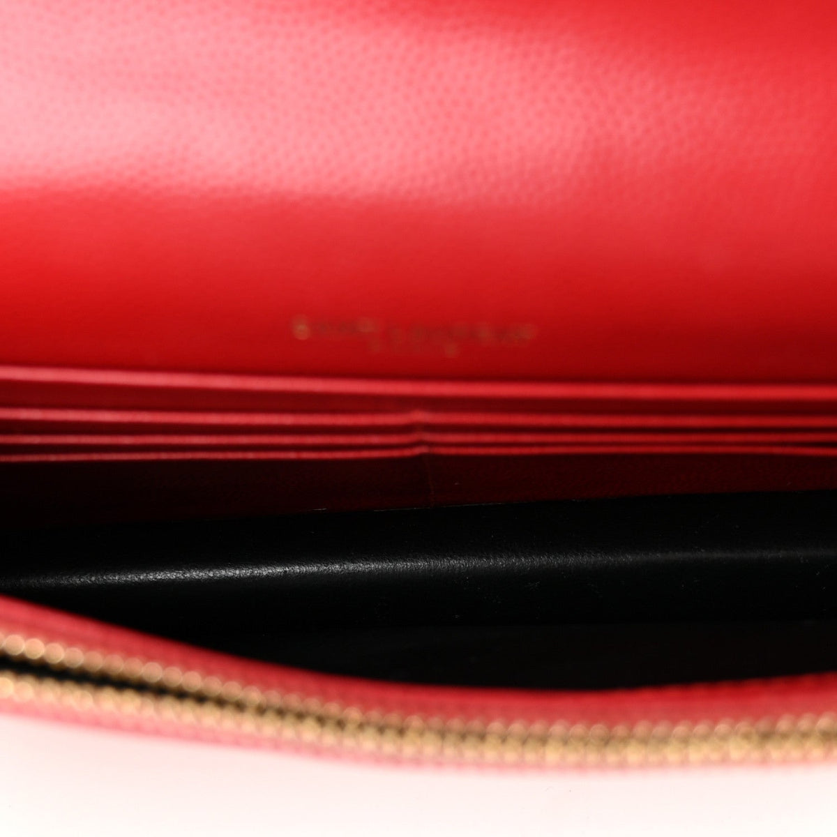 Grain De Poudre Matelasse Chevron Monogram Envelope Chain Wallet Rouge Eros