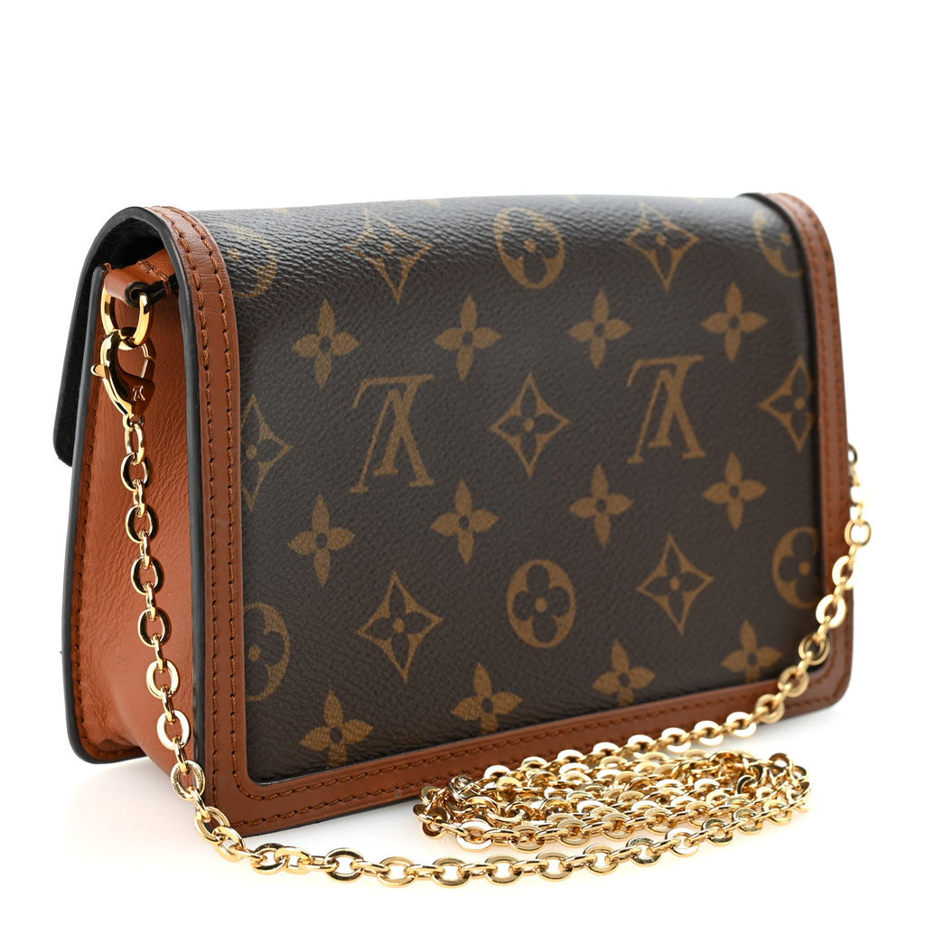Reverse Monogram Dauphine Chain Wallet