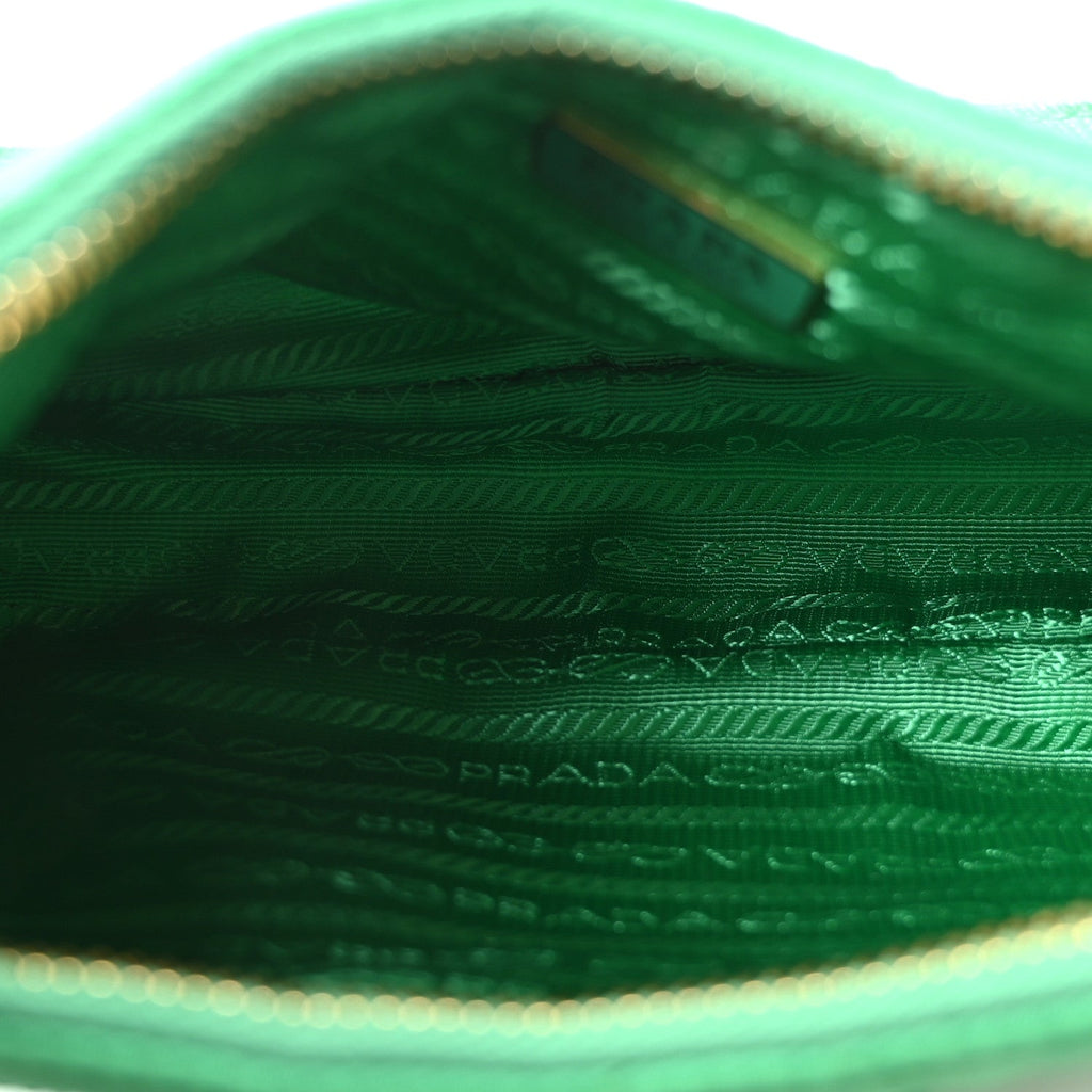 Re-Nylon Saffiano Stitched Mini Re-Edition 1995 Chaine Shoulder Bag Menta