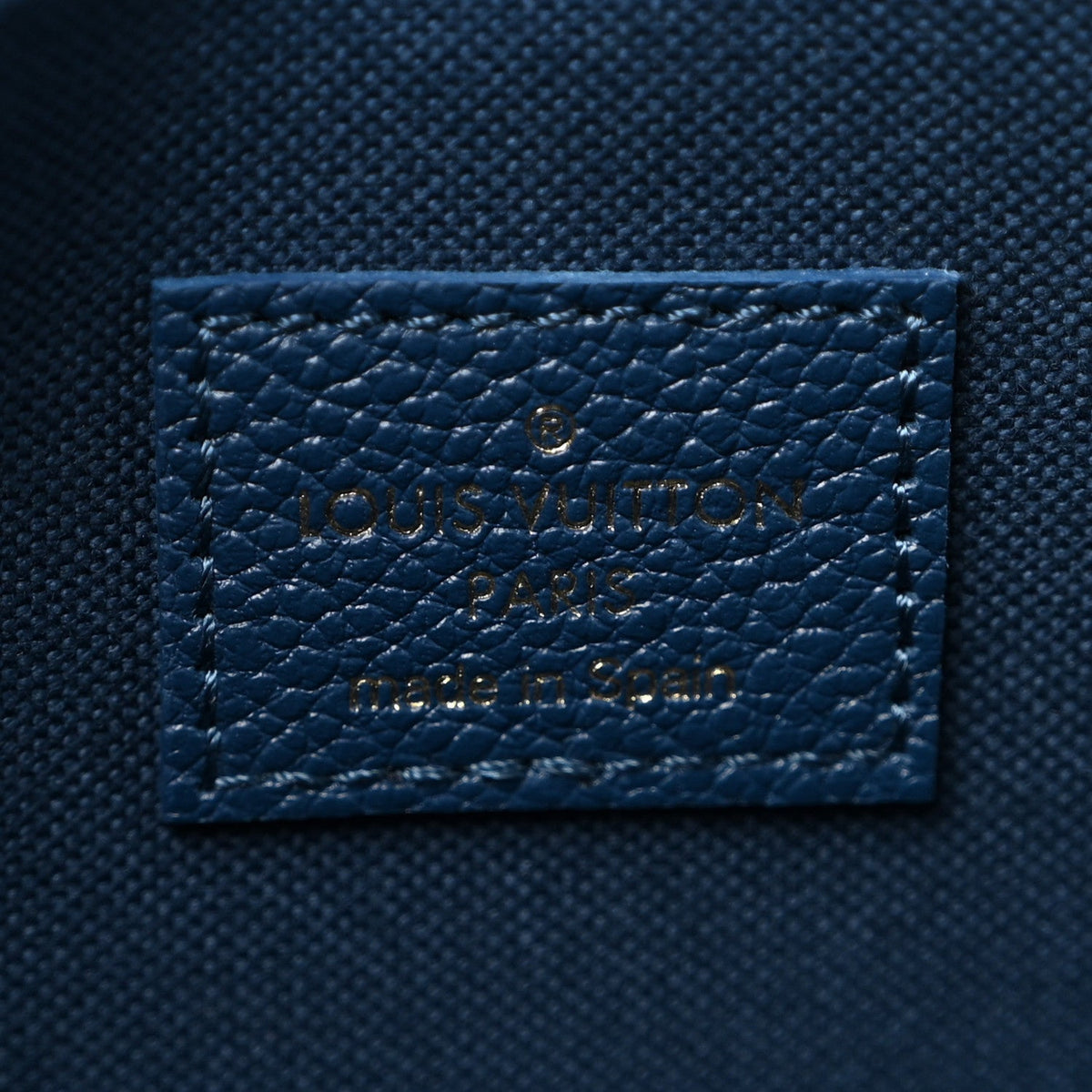 Empreinte Monogram Giant Felicie Pochette Chain Wallet Gradient Blue