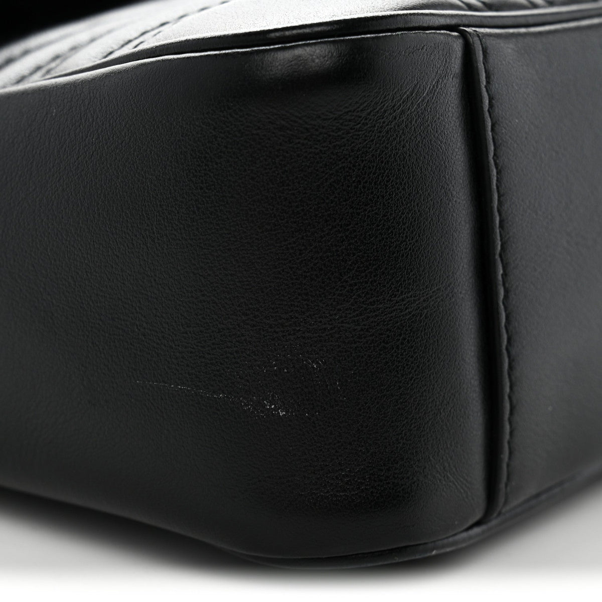 Calfskin Matelasse Small GG Marmont Shoulder Bag Black