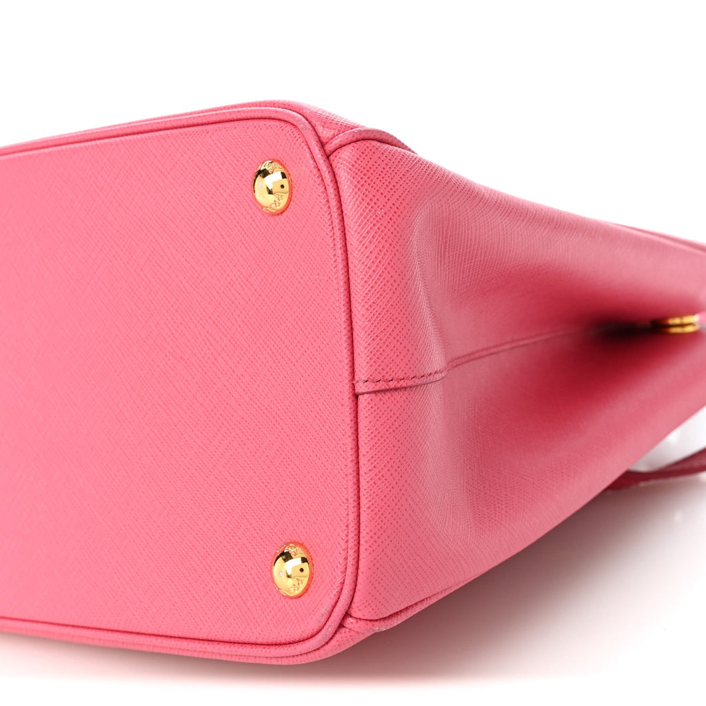Saffiano Medium Galleria Double Zip Tote Peonia