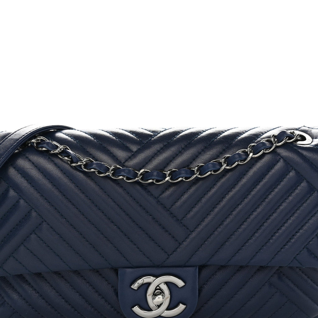 Lambskin Quilted Medium CC Crossing Flap Blue