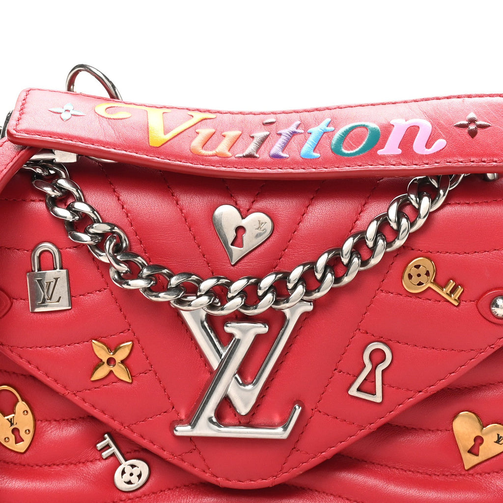 Calfskin Love Lock New Wave Chain PM Red