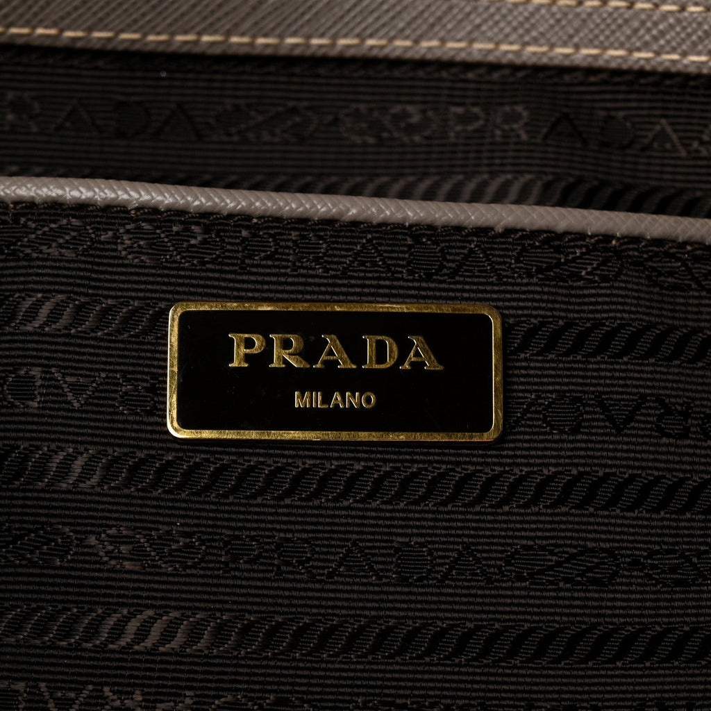Saffiano Lux Large Tote Argilla