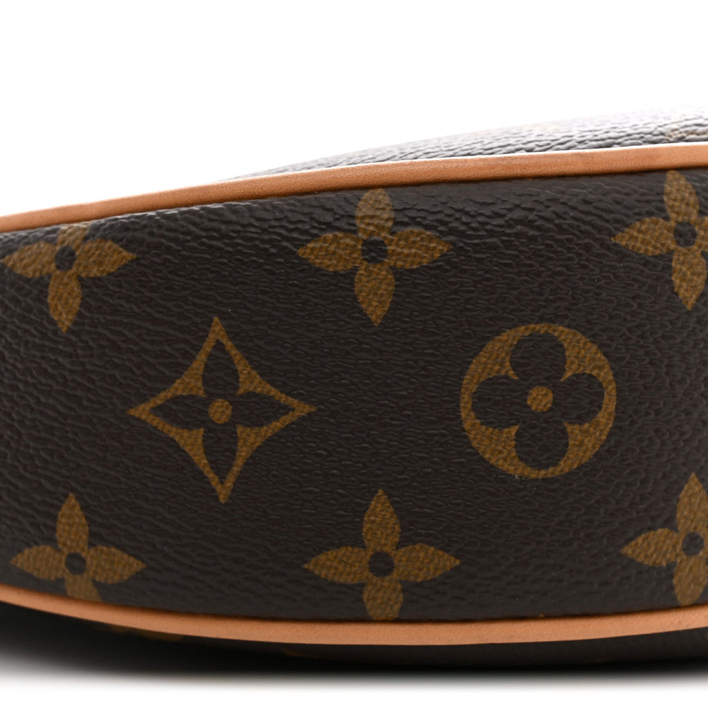Monogram Loop