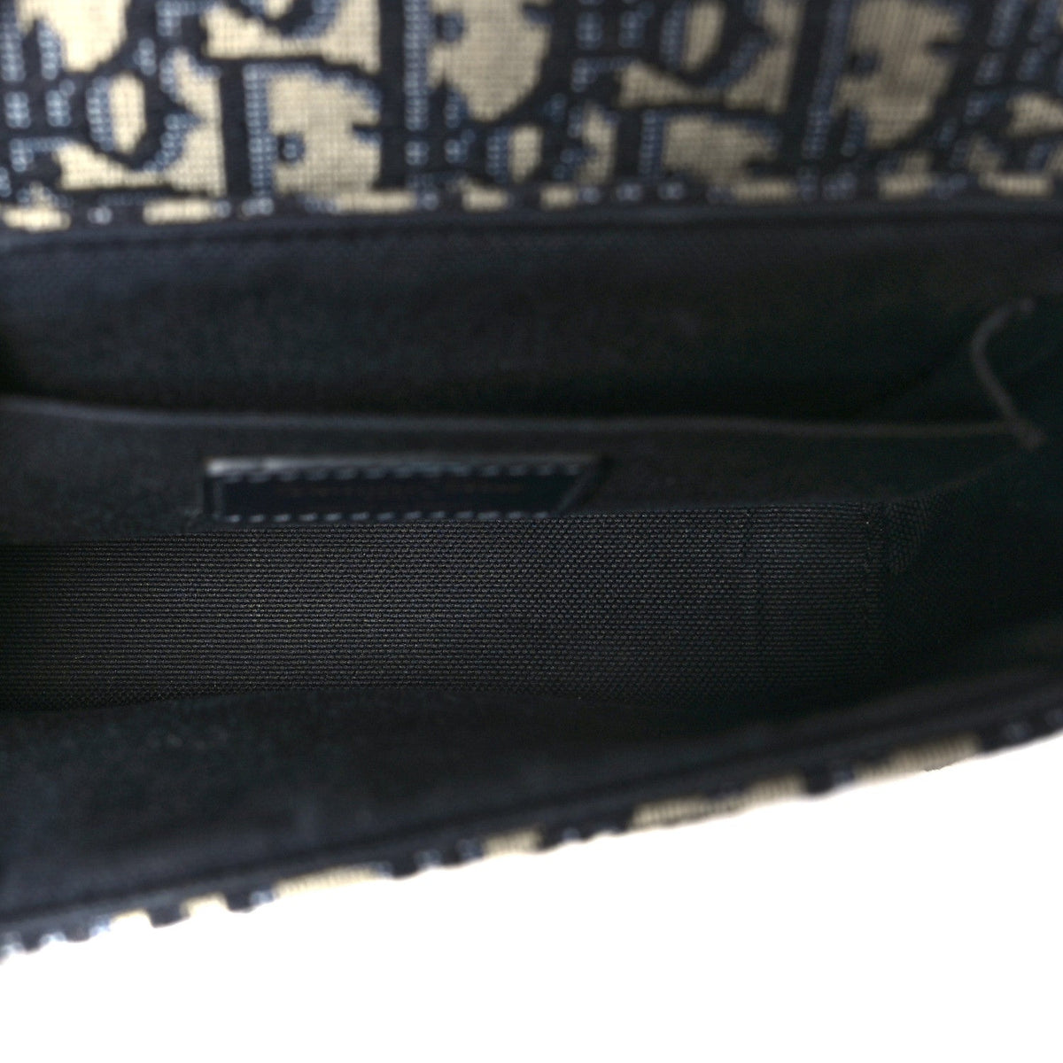Oblique 30 Montaigne Box Bag Blue