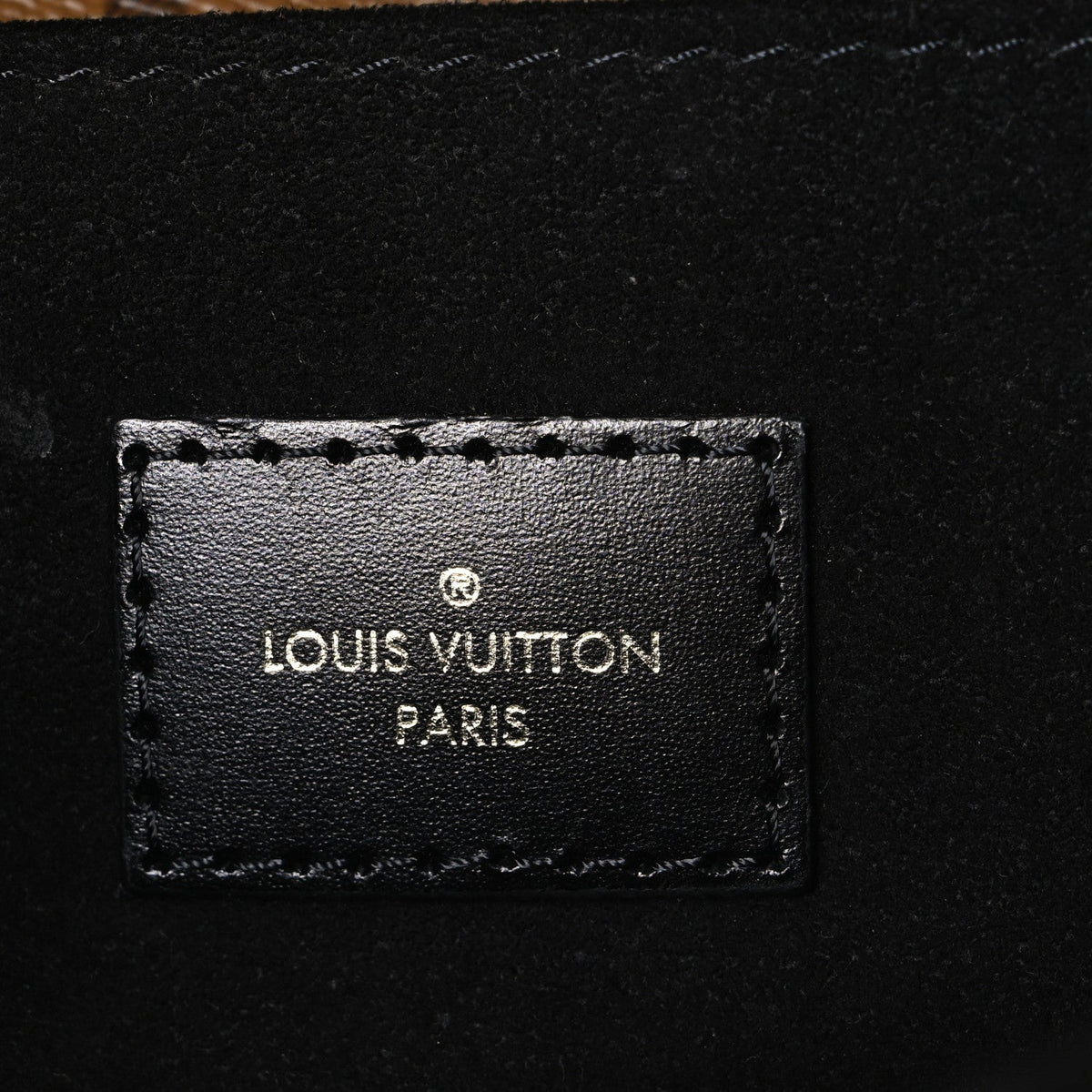Reverse Monogram Pochette Metis