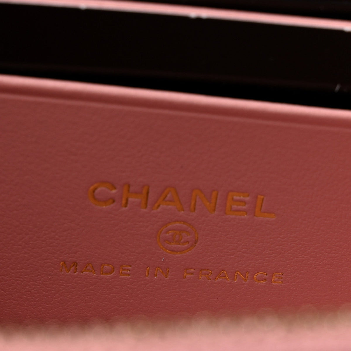 Caviar Quilted Top Handle Slim Vanity With Chain Light Pink