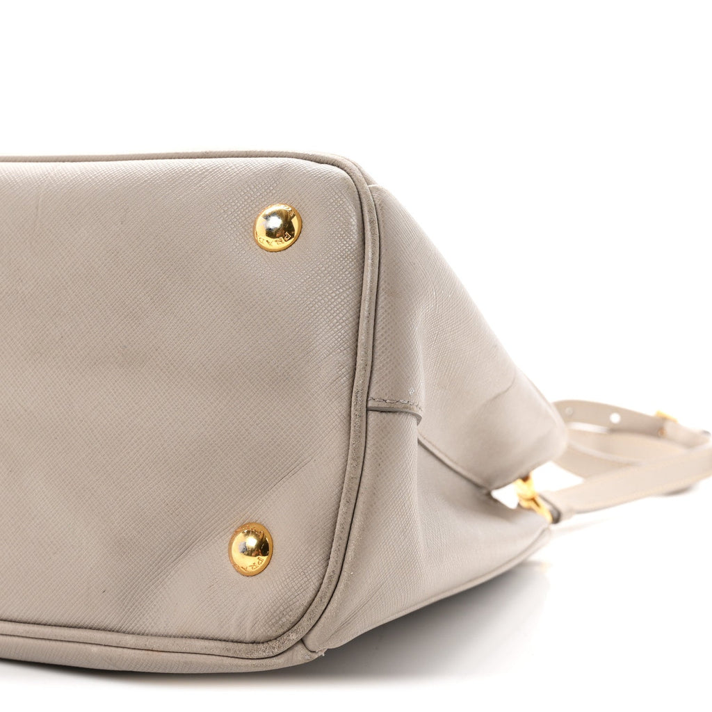 Saffiano Lux Medium Tote Argilla