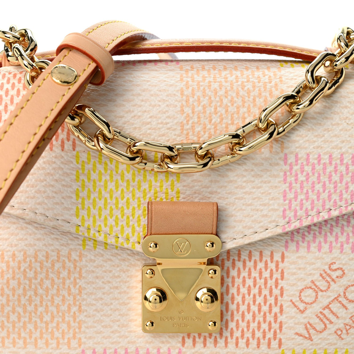 Damier Giant Pochette Metis East West Peach
