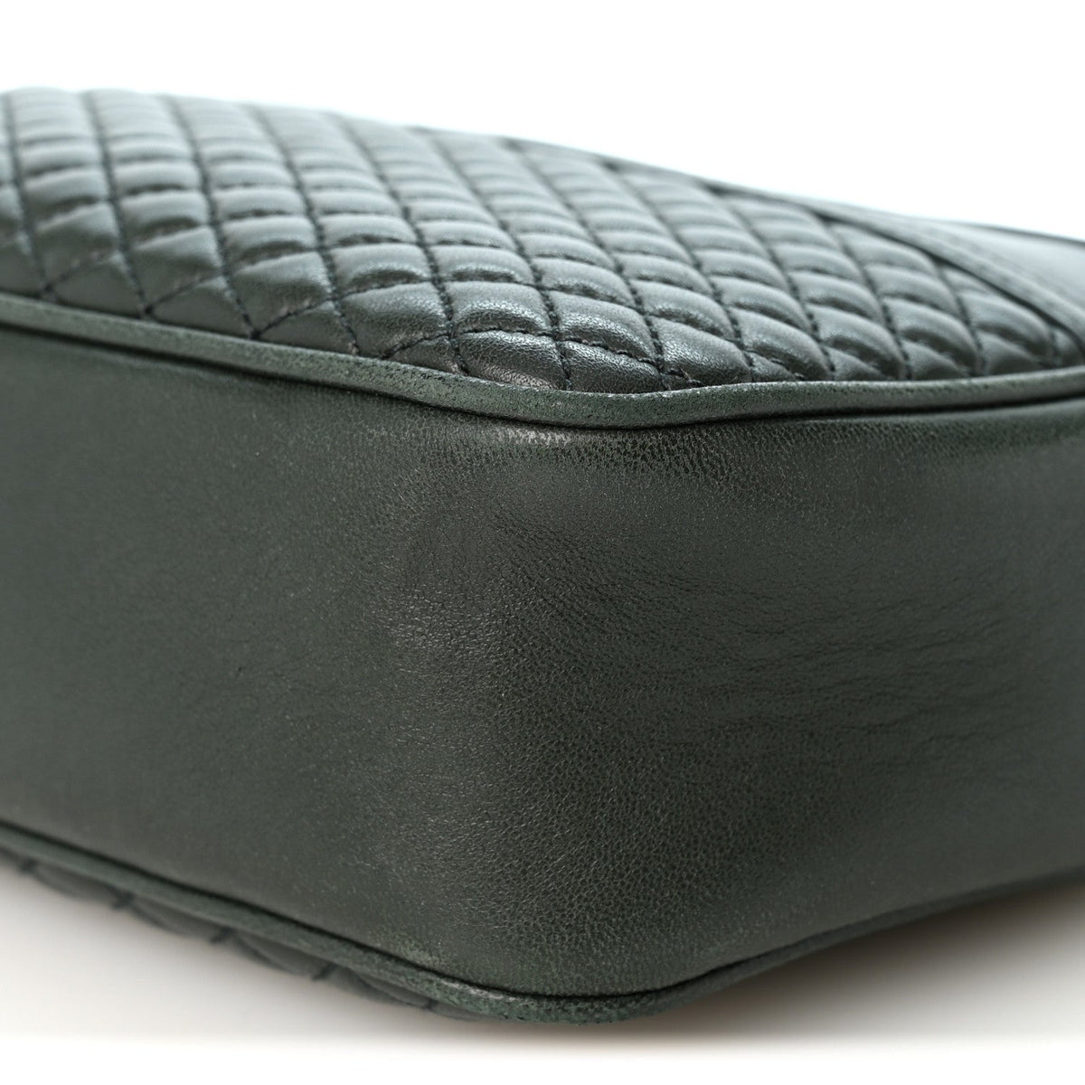 Lambskin Quilted Victoire Camera Bag New Vert Fonce