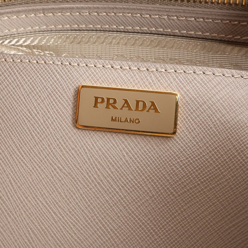 Saffiano Lux Large Galleria Double Zip Tote Argilla