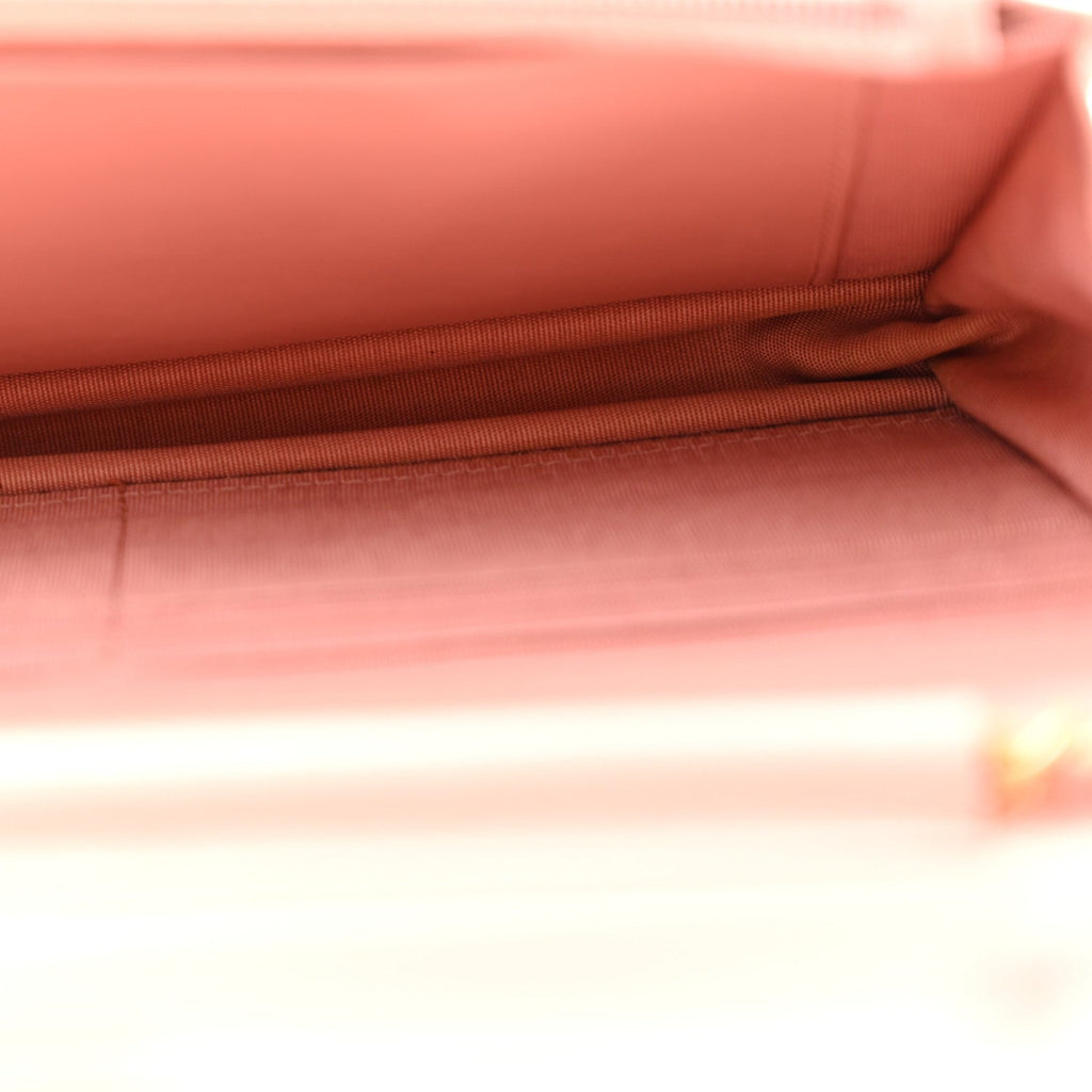 Caviar Quilted Boy Wallet On Chain WOC Pink