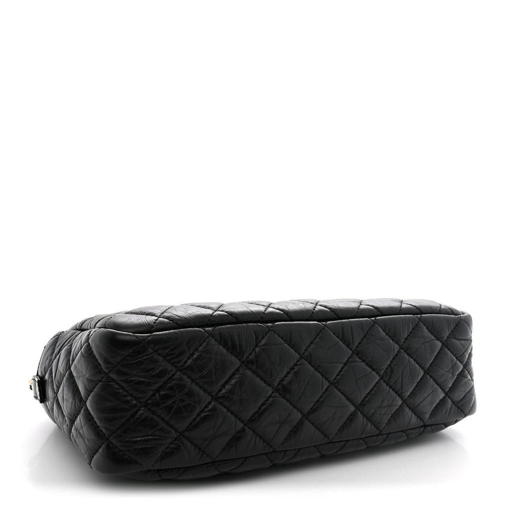Aged Calfskin Quilted Medium Reissue Camera Case Black