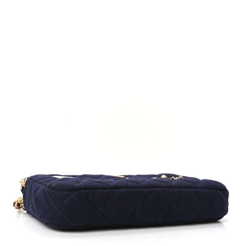 Felt Quilted Paris-Hamburg Charms Small Clutch With Chain  Dark Navy