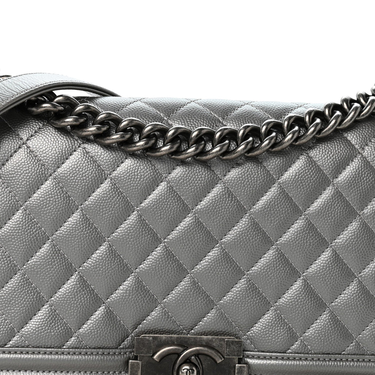 Metallic Caviar Quilted Medium Boy Flap Silver