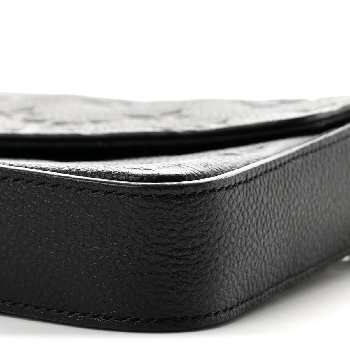 Empreinte Pochette Felicie Chain Wallet Black