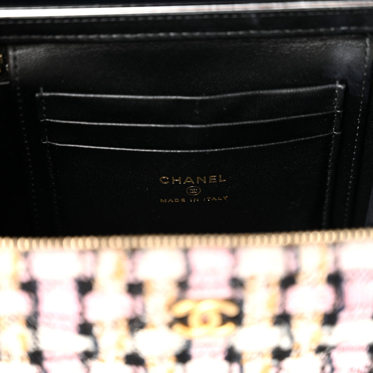 Tweed Pearl Crush Small Vanity Case With Chain Pink Multicolor