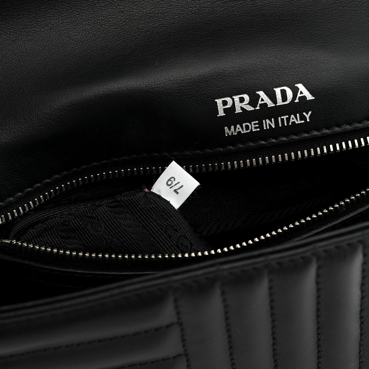 Soft Calfskin Impunture Diagramme Medium Chain Flap Shoulder Bag Black