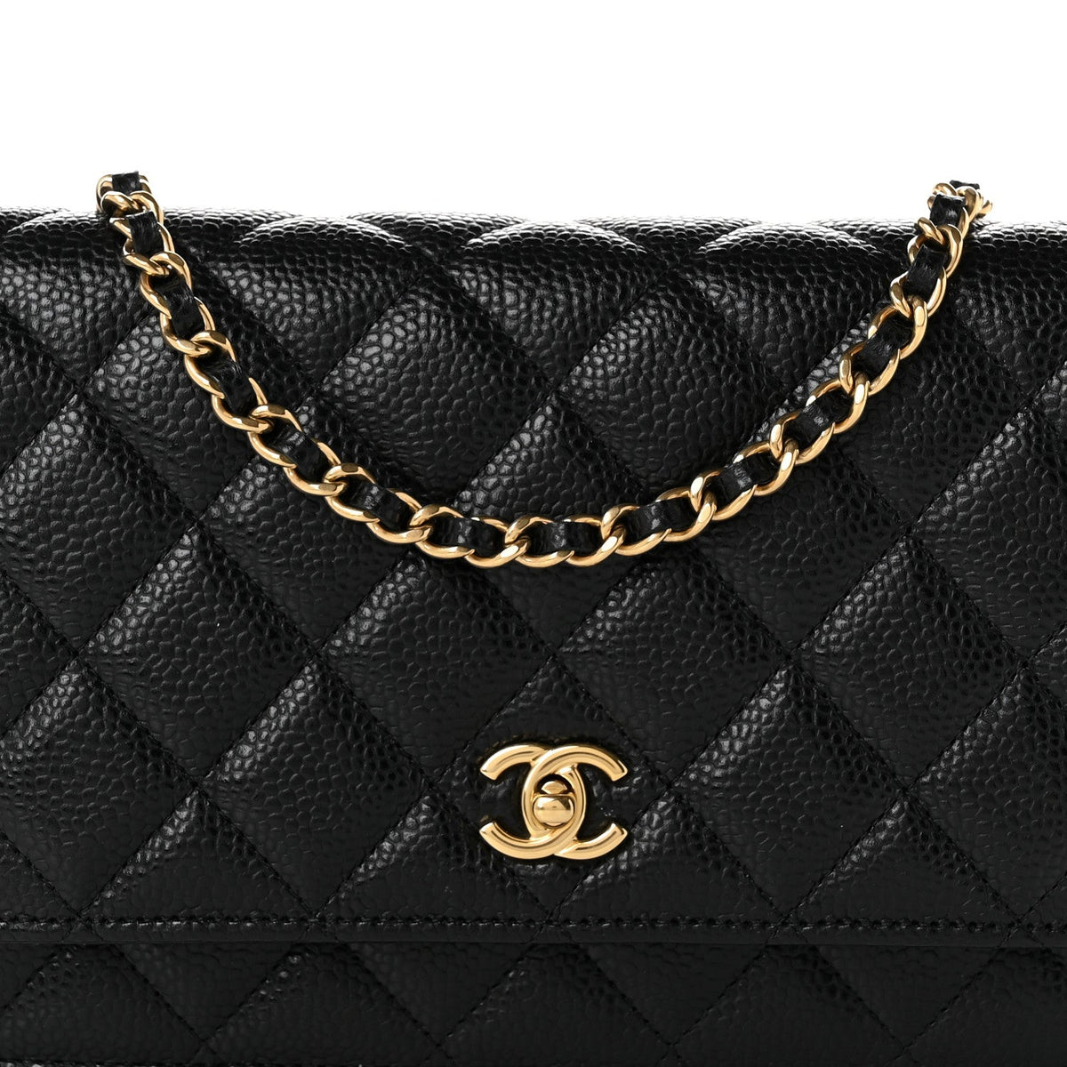 Caviar Quilted CC Turnlock Wallet On Chain WOC Black