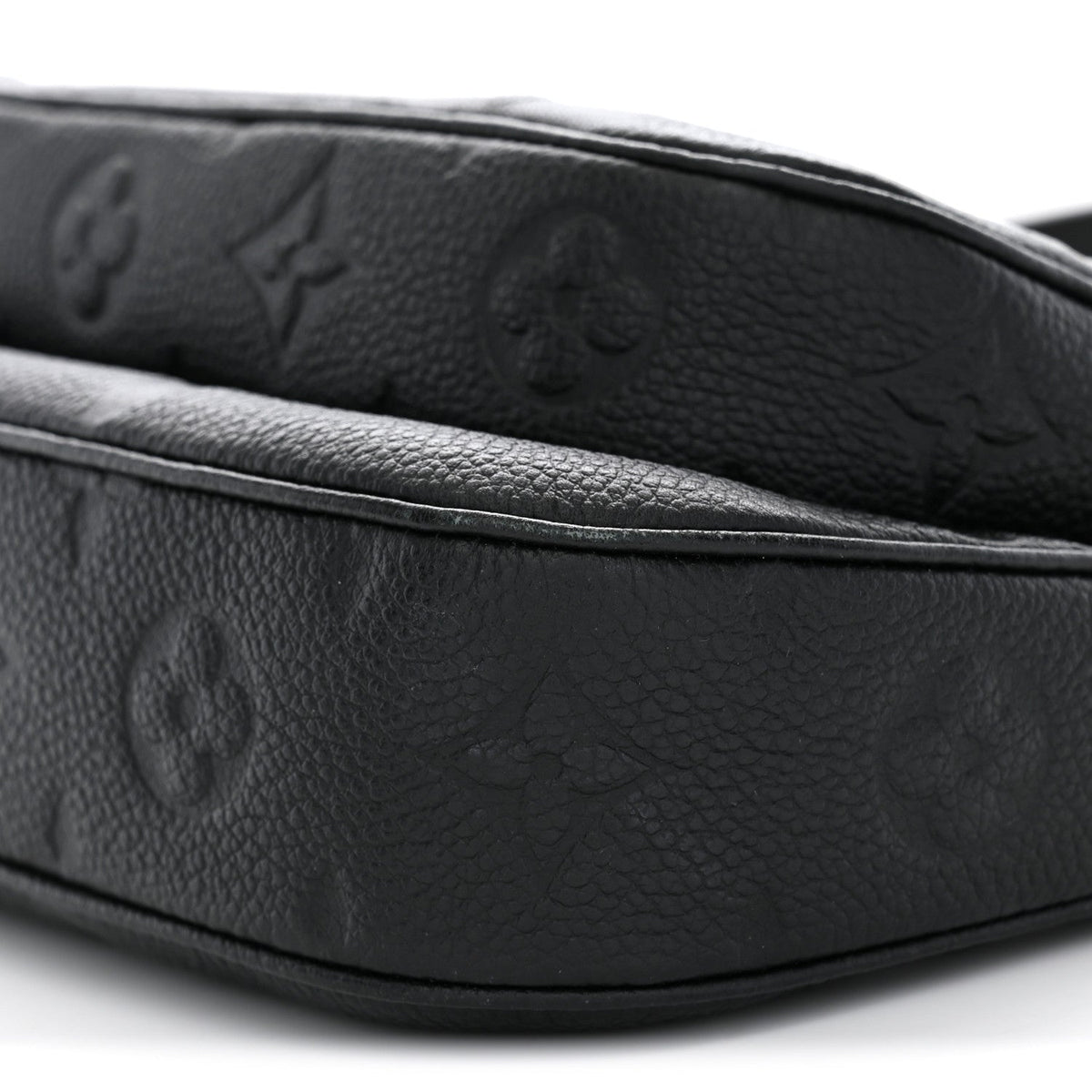 Empreinte Monogram Giant Multi Pochette Accessories Black