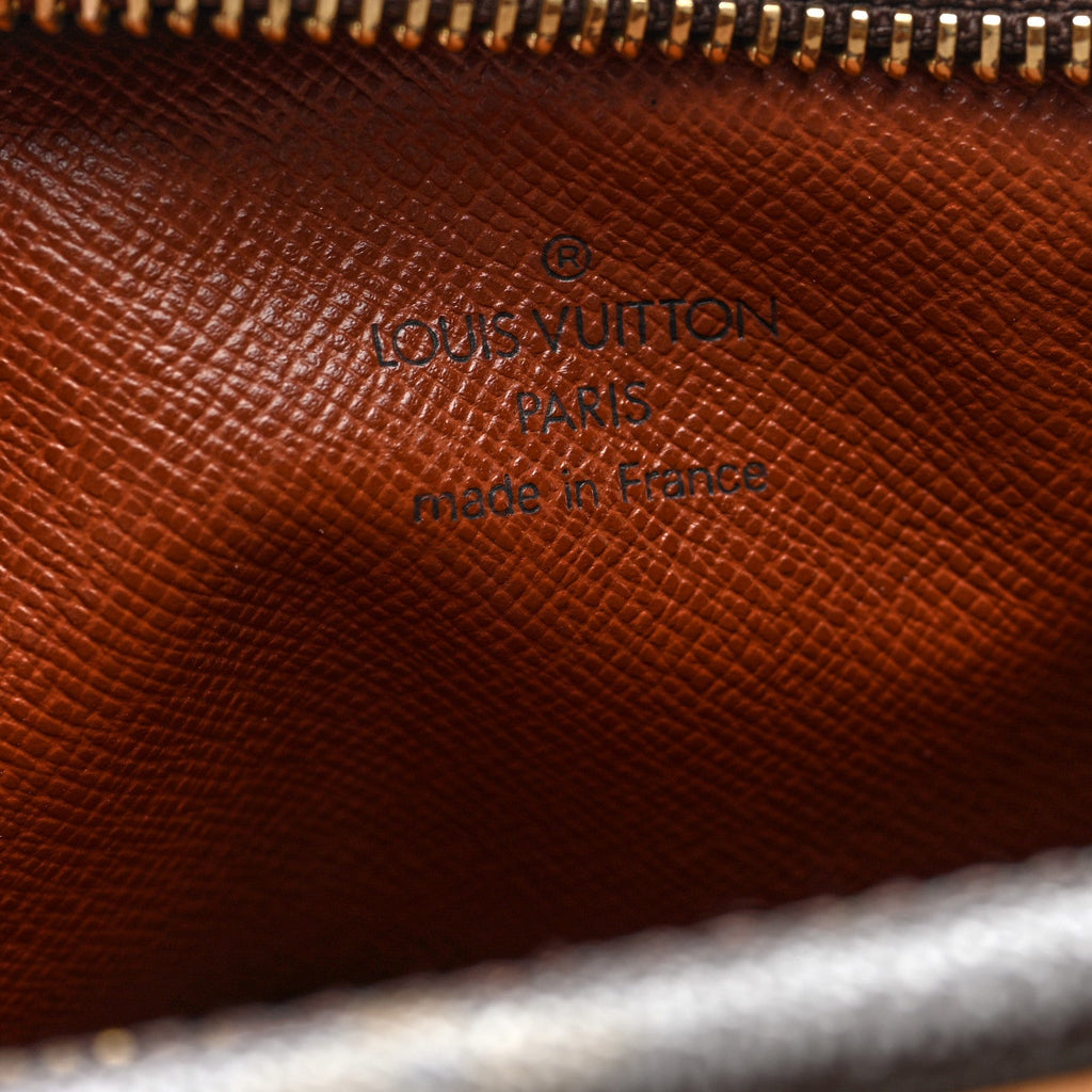 Monogram Amazone