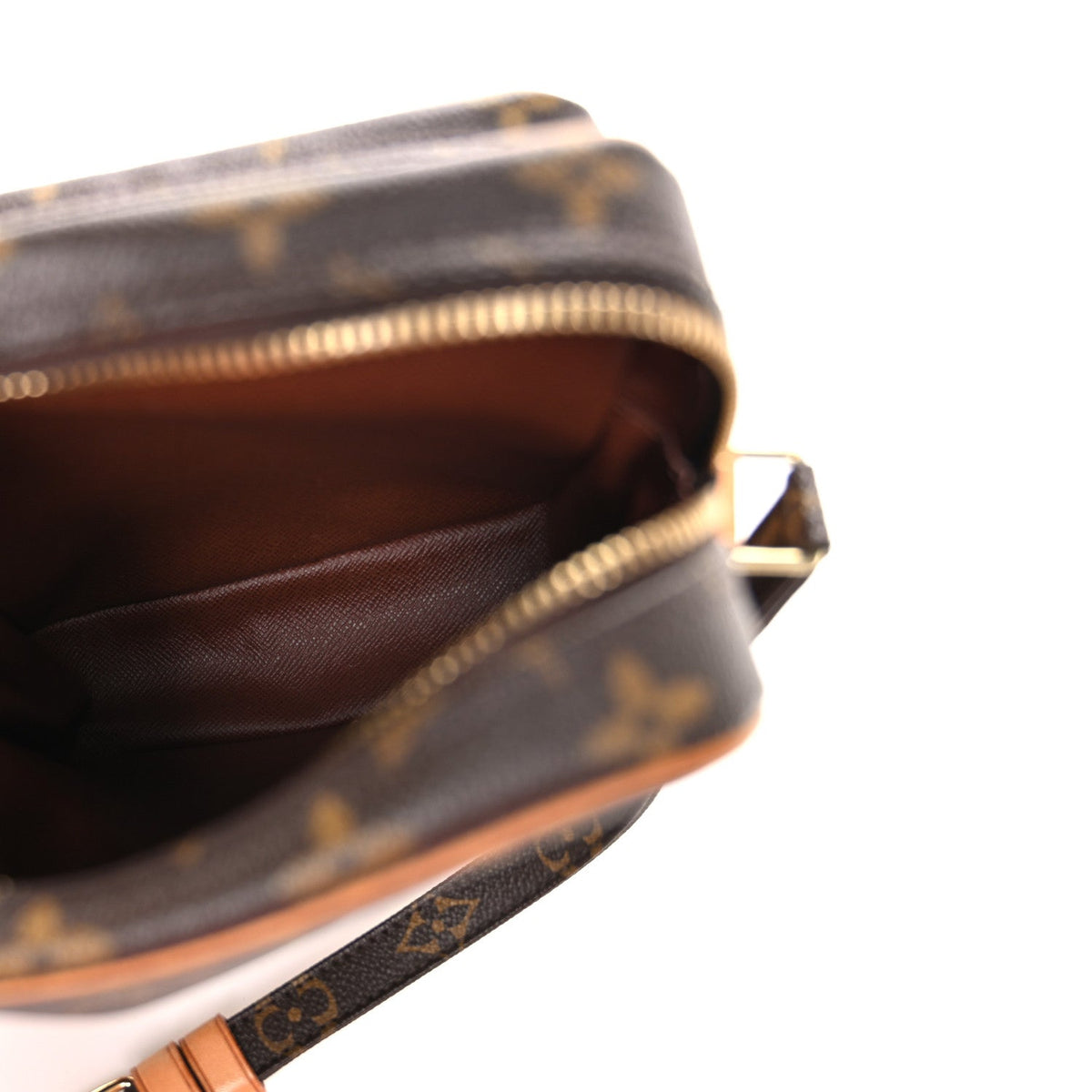Monogram Amazone
