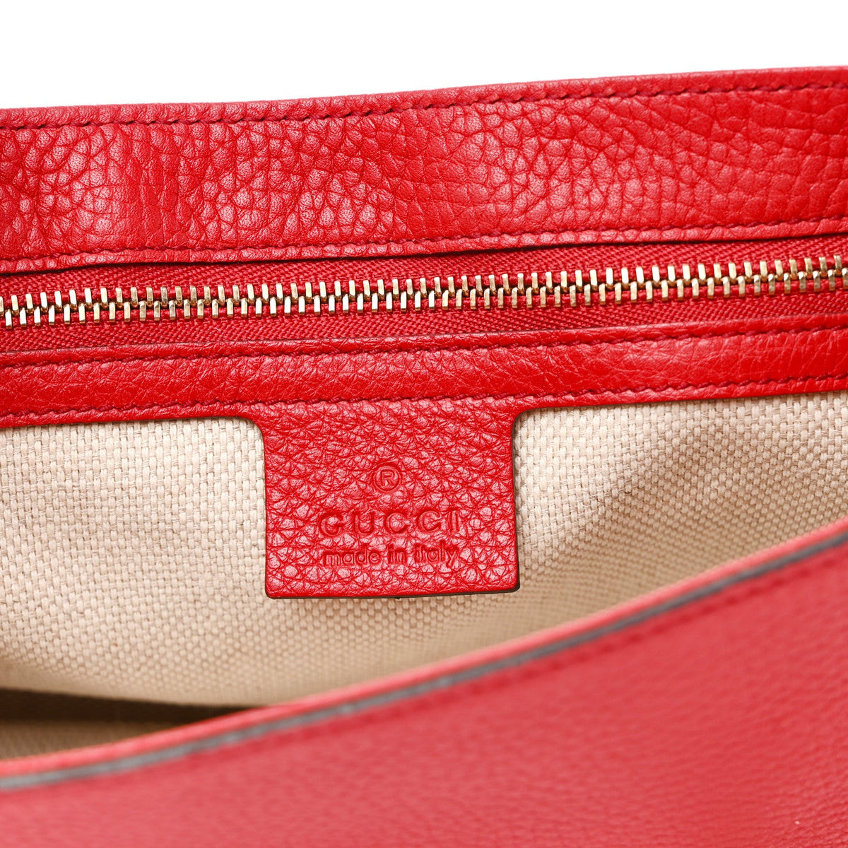 Pebbled Calfskin Medium Soho Flap Crossbody Tabasco Red