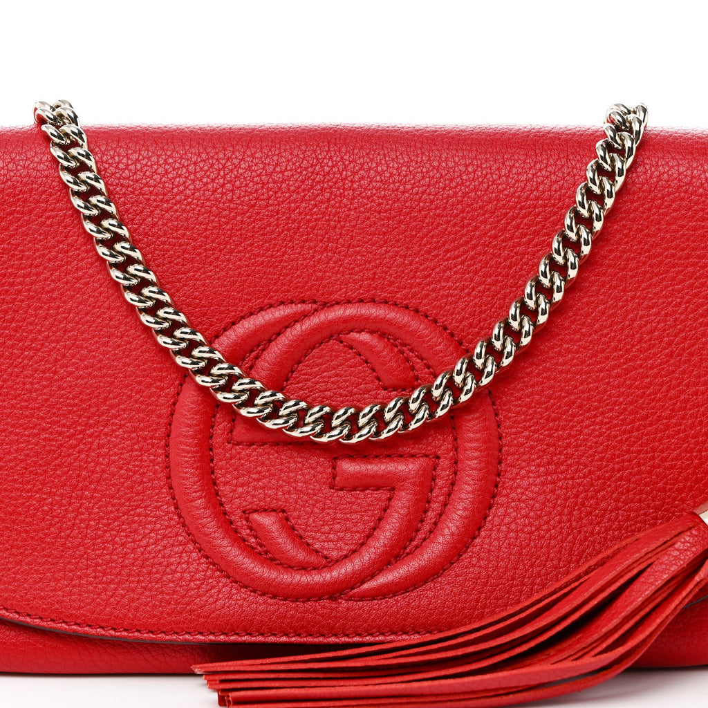 Pebbled Calfskin Medium Soho Flap Crossbody Tabasco Red